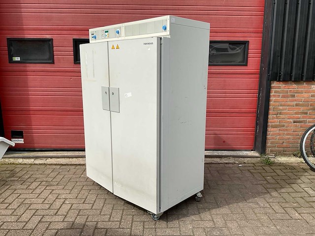 Heraeus - t6760 - laboratoriumoven - afbeelding 6 van  19