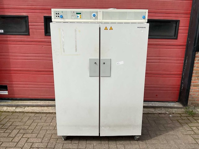 Heraeus - t6760 - laboratoriumoven - afbeelding 1 van  19