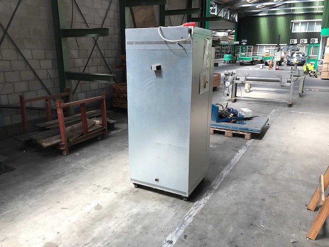 Heraeus - ut 6420 - laboratoriumoven - afbeelding 6 van  12