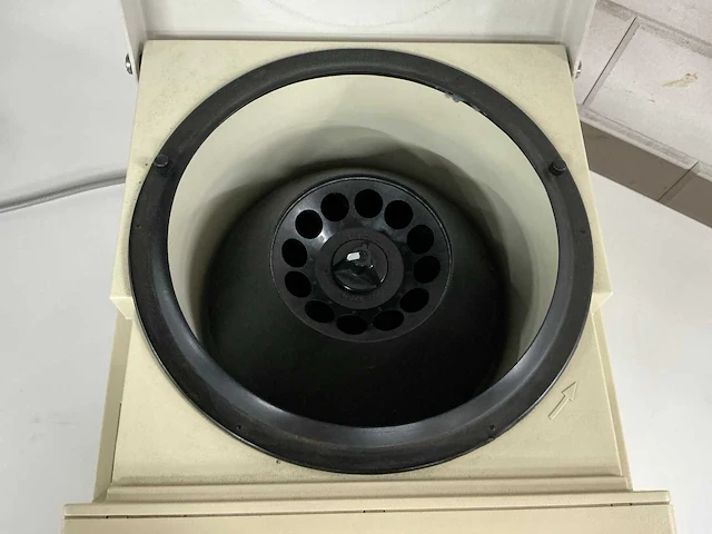Heraeus labofuge 200 centrifuge - afbeelding 8 van  8