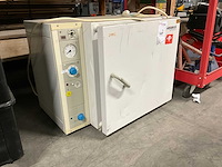 Heraeus t6060 laboratoriumoven - afbeelding 1 van  3