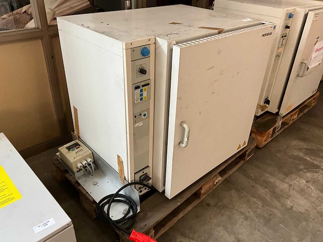 Heraeus wu 6100 laboratoriumoven - afbeelding 2 van  8