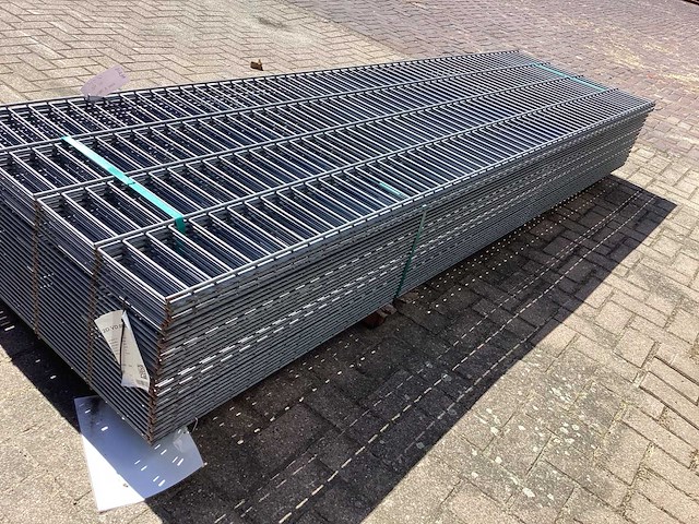Heras - 6/5/6 - dubbelstaafs hekwerk 3.0 meter lengte 83cm hoog (29x) - afbeelding 5 van  8