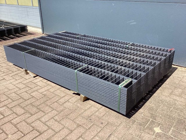 Heras - 6/5/6 - dubbelstaafs hekwerk antraciet 143cm hoog (30x) - afbeelding 3 van  9