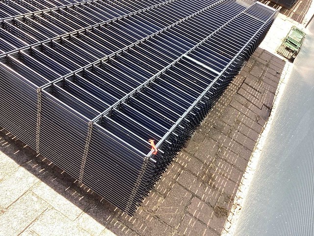 Heras - 6/5/6 - dubbelstaafs hekwerk antraciet 143cm hoog (30x) - afbeelding 5 van  9