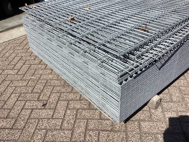 Heras - 6/5/6 - dubbelstaafs hekwerk gegalvaniseerd 163cm hoog (54x) - afbeelding 7 van  8