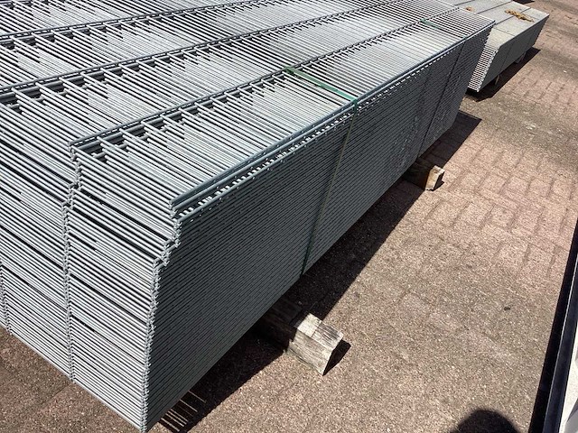 Heras - 6/5/6 - dubbelstaafs hekwerk gegalvaniseerd 183cm hoog (59x) - afbeelding 8 van  11
