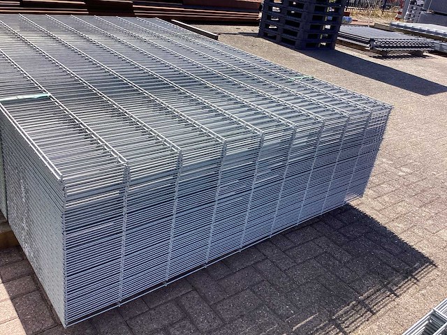 Heras - 6/5/6 - dubbelstaafs hekwerk gegalvaniseerd 183cm hoog (59x) - afbeelding 10 van  11