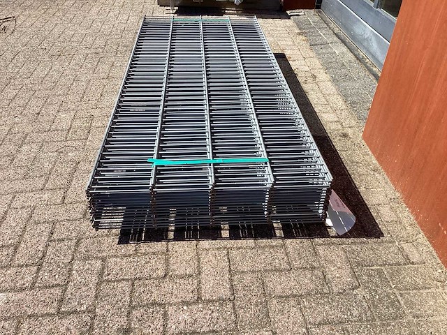 Heras - 6/5/6 - dubbelstaafs hekwerk gegalvaniseerd 83cm hoog (15x) - afbeelding 4 van  8