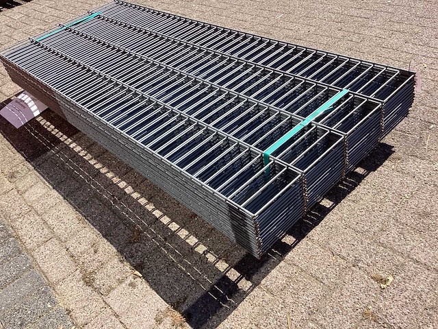 Heras - 6/5/6 - dubbelstaafs hekwerk gegalvaniseerd 83cm hoog (15x) - afbeelding 6 van  8