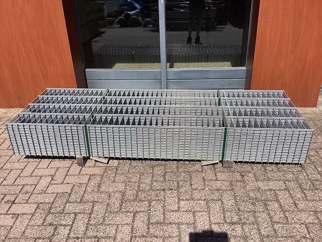 Heras - 6/5/6 - dubbelstaafs hekwerk gegalvaniseerd 83cm hoog (25x) - afbeelding 2 van  9