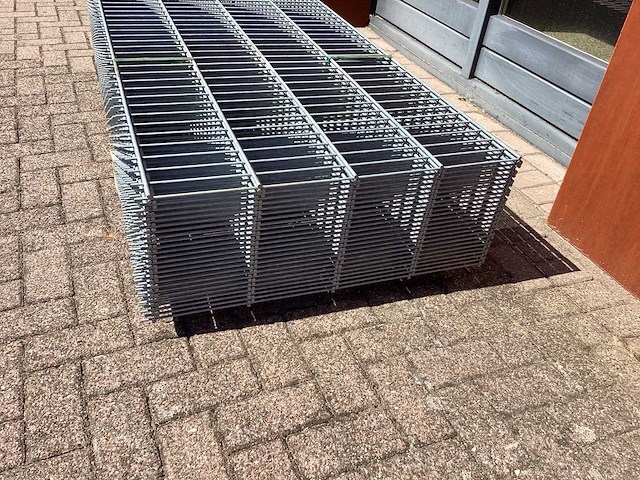 Heras - 6/5/6 - dubbelstaafs hekwerk gegalvaniseerd 83cm hoog (25x) - afbeelding 4 van  9