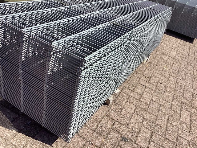 Heras - 6/5/6 - dubbelstaafs hekwerk gegalvaniseerd 83cm hoog, (50x) - afbeelding 9 van  9
