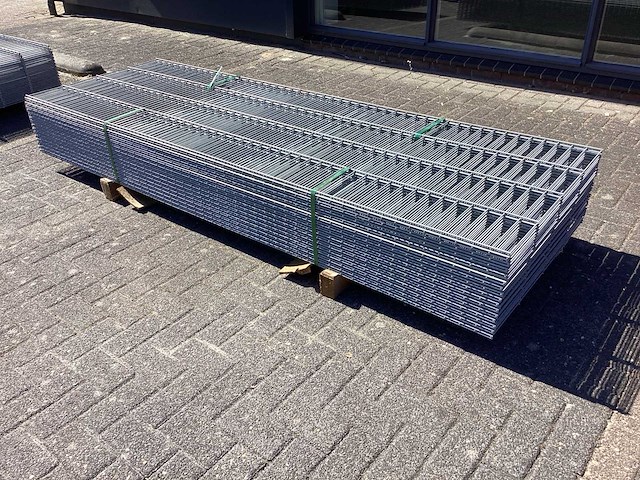 Heras - 6/5/6- dubbelstaafs hekwerk gegalvaniseerd 103cm (15) - afbeelding 3 van  16