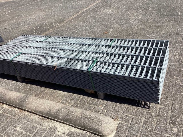 Heras - 6/5/6- dubbelstaafs hekwerk gegalvaniseerd 103cm (15) - afbeelding 5 van  16