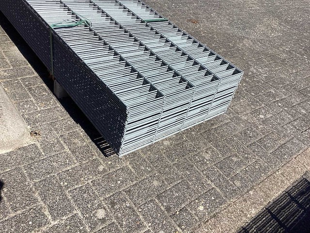 Heras - 6/5/6- dubbelstaafs hekwerk gegalvaniseerd 103cm (15) - afbeelding 6 van  16
