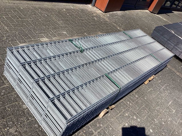 Heras - 6/5/6- dubbelstaafs hekwerk gegalvaniseerd 103cm (15) - afbeelding 7 van  16