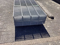 Heras - 6/5/6- dubbelstaafs hekwerk gegalvaniseerd 83cm hoog (30) - afbeelding 4 van  8