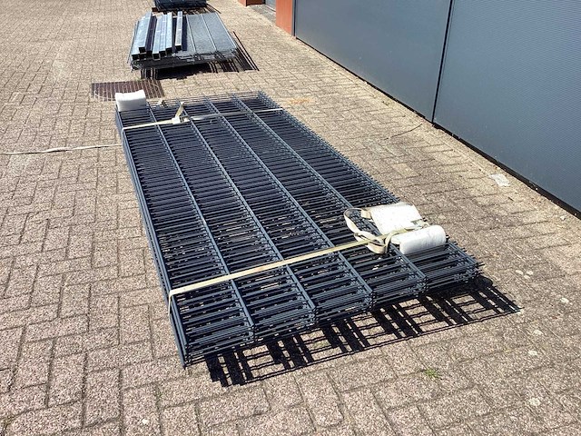 Heras - 8/6/8 - dubbelstaafs hekwerk antraciet 1030 hoog (9x) - afbeelding 4 van  7