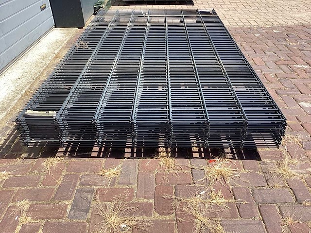 Heras - 8/6/8 - dubbelstaafs hekwerk antraciet 143cm hoog (15x) - afbeelding 7 van  9