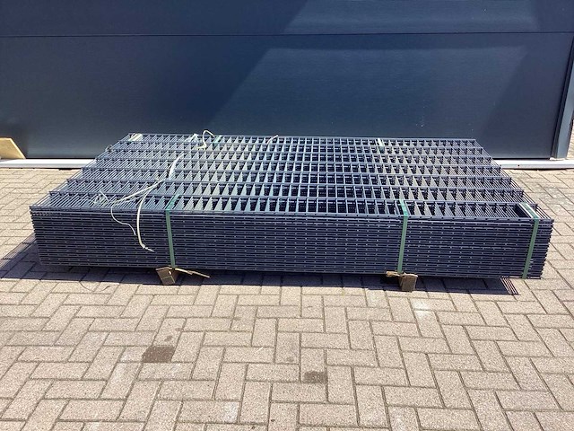 Heras - 8/6/8 - dubbelstaafs hekwerk antraciet 143cm hoog (25x) - afbeelding 3 van  10