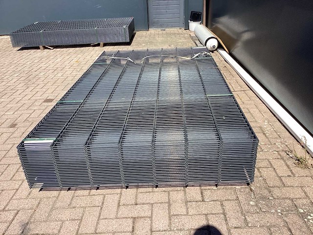 Heras - 8/6/8 - dubbelstaafs hekwerk antraciet 143cm hoog (25x) - afbeelding 5 van  10