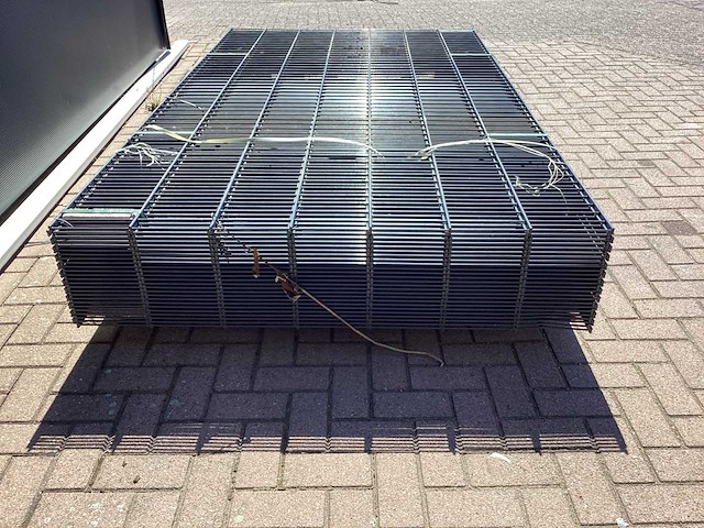 Heras - 8/6/8 - dubbelstaafs hekwerk antraciet 143cm hoog (25x) - afbeelding 8 van  10
