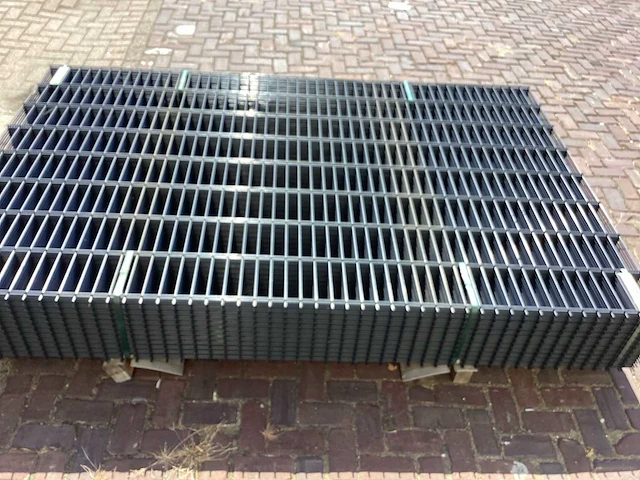 Heras - 8/6/8 - dubbelstaafs hekwerk antraciet 163cm hoog (25x) - afbeelding 6 van  8