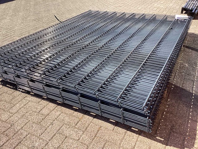 Heras - 8/6/8 - dubbelstaafs hekwerk antraciet 203cm hoog (15x) paar aangezaagt - afbeelding 5 van  8