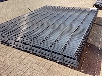 Heras - 8/6/8 - dubbelstaafs hekwerk antraciet 203cm hoog (15x) paar aangezaagt - afbeelding 5 van  8