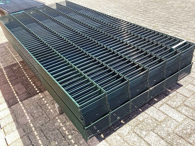 Heras - 8/6/8 - dubbelstaafs hekwerk donkergroen 123cm hoog (25x) - afbeelding 7 van  10