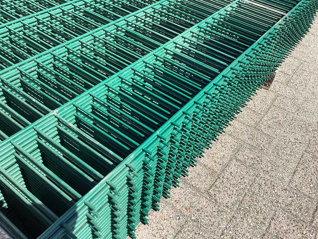 Heras - 8/6/8 - dubbelstaafs hekwerk donkergroen 203cm hoog (25x) - afbeelding 9 van  9