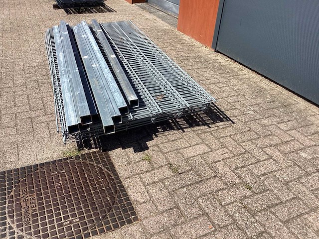 Heras - 8/6/8 - dubbelstaafs hekwerk gegalvaniseerd 1030 hoog (10x) - afbeelding 4 van  6