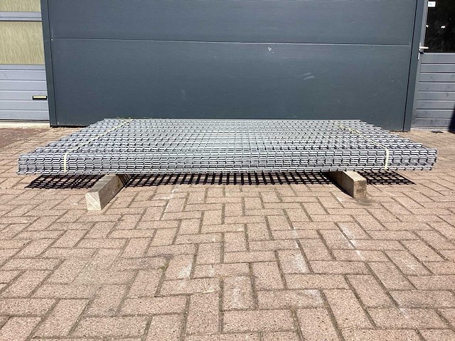 Heras - 8/6/8 - dubbelstaafs hekwerk gegalvaniseerd 163 hoog (10x) - afbeelding 2 van  8