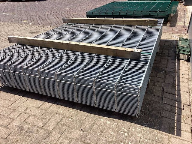 Heras - 8/6/8 - dubbelstaafs hekwerk gegalvaniseerd 183cm hoog (25x) - afbeelding 6 van  10