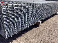 Heras - 8/6/8 - dubbelstaafs hekwerk gegalvaniseerd 183cm hoog (25x) - afbeelding 4 van  12