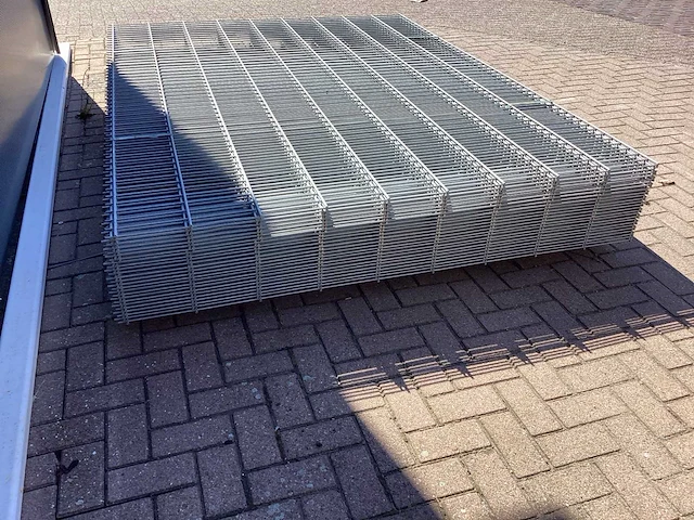 Heras - 8/6/8 - dubbelstaafs hekwerk gegalvaniseerd 183cm hoog (25x) - afbeelding 6 van  7