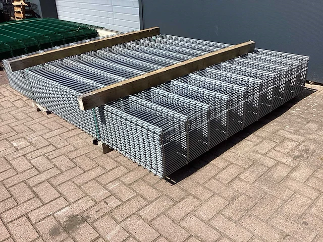 Heras - 8/6/8 - dubbelstaafs hekwerk gegalvaniseerd 183cm hoog (25x) - afbeelding 4 van  10