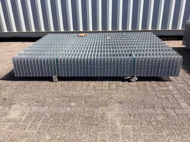 Heras - 8/6/8 - dubbelstaafs hekwerk gegalvaniseerd 183cm hoog (25x) - afbeelding 5 van  12
