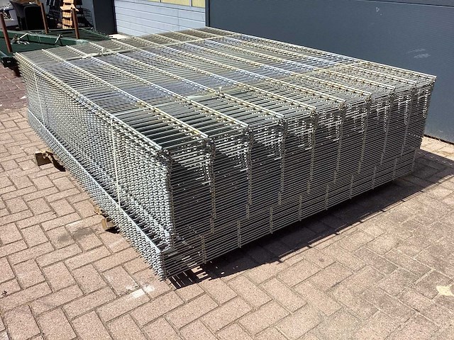 Heras - 8/6/8 - dubbelstaafs hekwerk gegalvaniseerd 183cm hoog (50x) - afbeelding 4 van  10