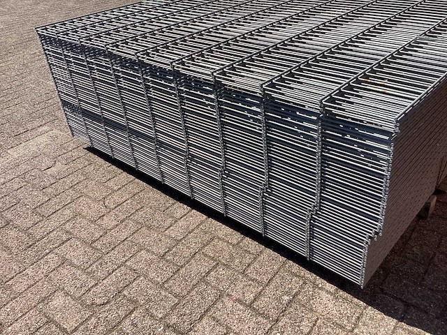 Heras - 8/6/8 - dubbelstaafs hekwerk gegalvaniseerd 183cm hoog (50x) - afbeelding 6 van  10