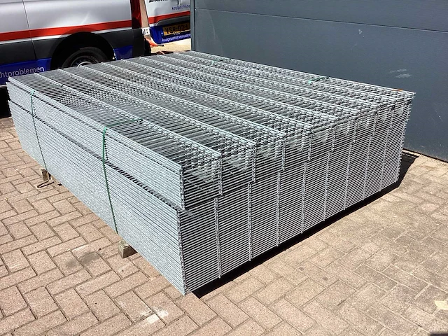 Heras - 8/6/8 - dubbelstaafs hekwerk gegalvaniseerd 183cm hoog (50x) - afbeelding 3 van  9