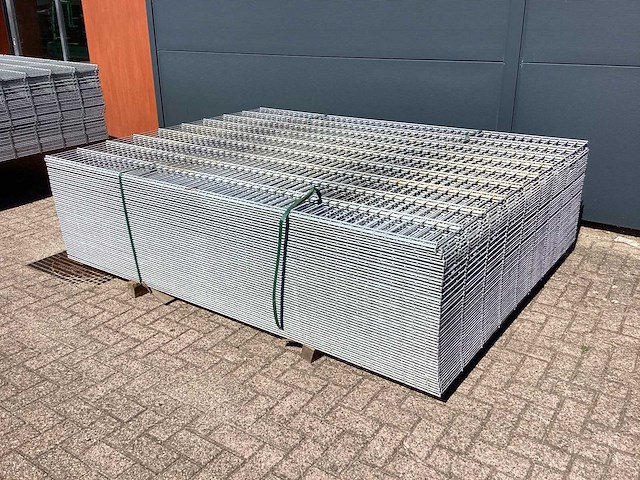 Heras - 8/6/8 - dubbelstaafs hekwerk gegalvaniseerd 183cm hoog (50x) - afbeelding 3 van  9