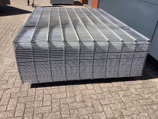 Heras - 8/6/8 - dubbelstaafs hekwerk gegalvaniseerd 183cm hoog (50x) - afbeelding 4 van  9