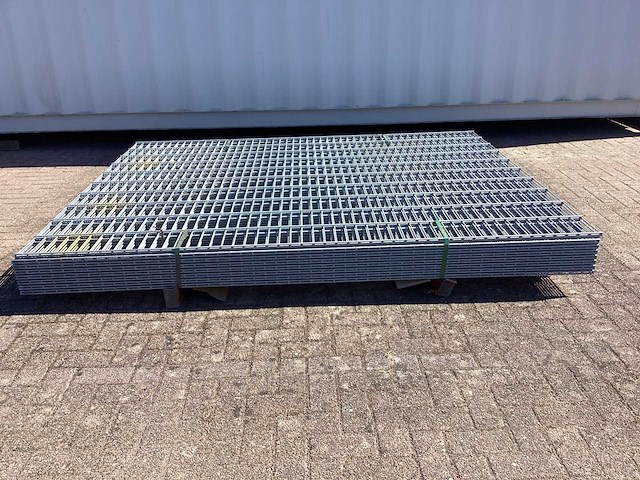 Heras - 8/6/8 - dubbelstaafs hekwerk gegalvaniseerd 203cm hoog (15x) - afbeelding 2 van  9
