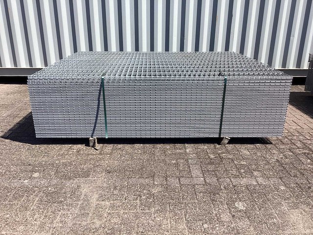 Heras - 8/6/8 - dubbelstaafs hekwerk gegalvaniseerd 203cm hoog (50x) - afbeelding 6 van  13