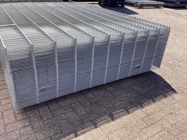 Heras - 8/6/8 - dubbelstaafs hekwerk gegalvaniseerd 203cm hoog (50x) - afbeelding 12 van  13