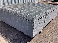 Heras - 8/6/8 - dubbelstaafs hekwerk gegalvaniseerd 203cm hoog (50x) - afbeelding 11 van  11