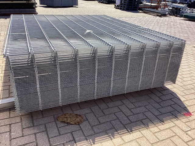 Heras - 8/6/8 - dubbelstaafs hekwerk gegalvaniseerd 203cm hoog (50x) - afbeelding 10 van  11