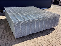 Heras - 8/6/8 - dubbelstaafs hekwerk gegalvaniseerd 223 hoog (50x) - afbeelding 6 van  8